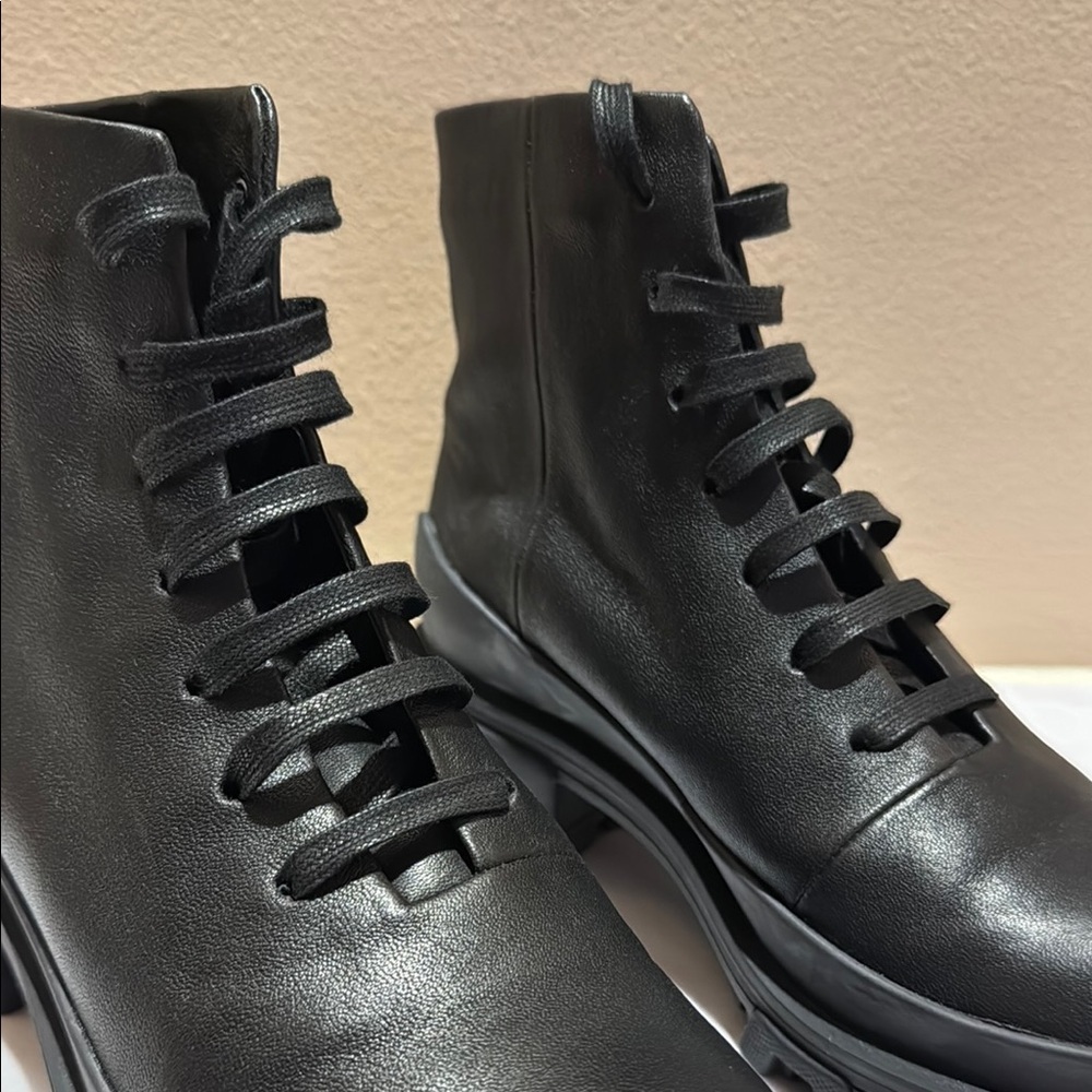 NWOT Rag & Bone Black Soft Leather Combat Moto Boots with Rugged Sole US Size 8 - Picture 6 of 13
